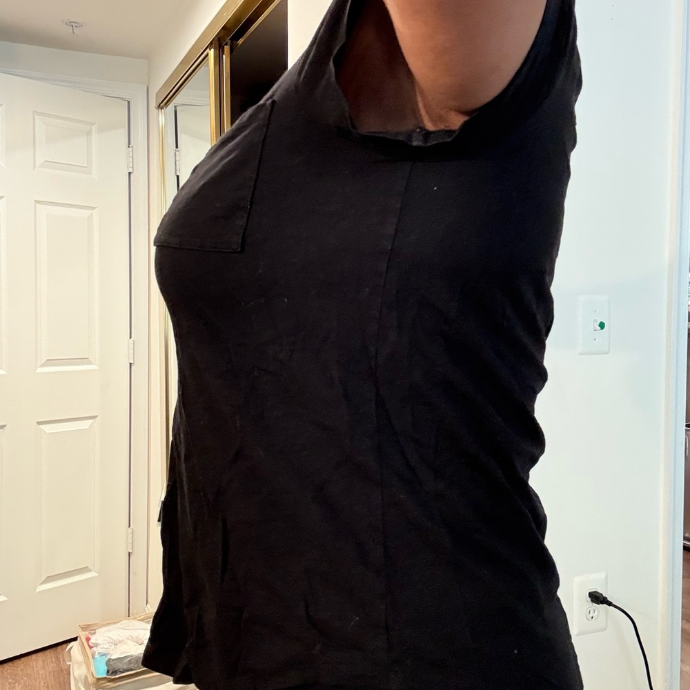 LOFT Vintage Soft scoop neck t-shirt with pocket. Black, size M. - Picture 6 of 6